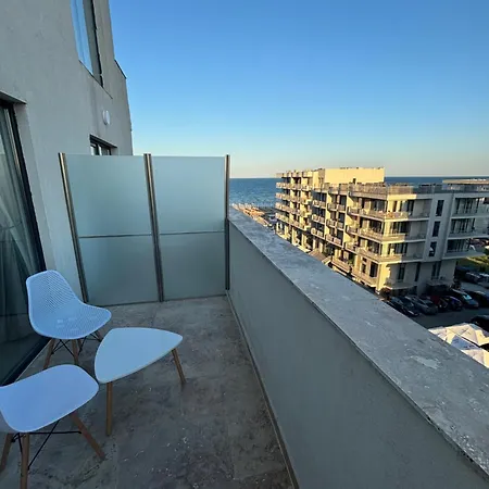 Hotel apartamentowy Azzuro And 3*
